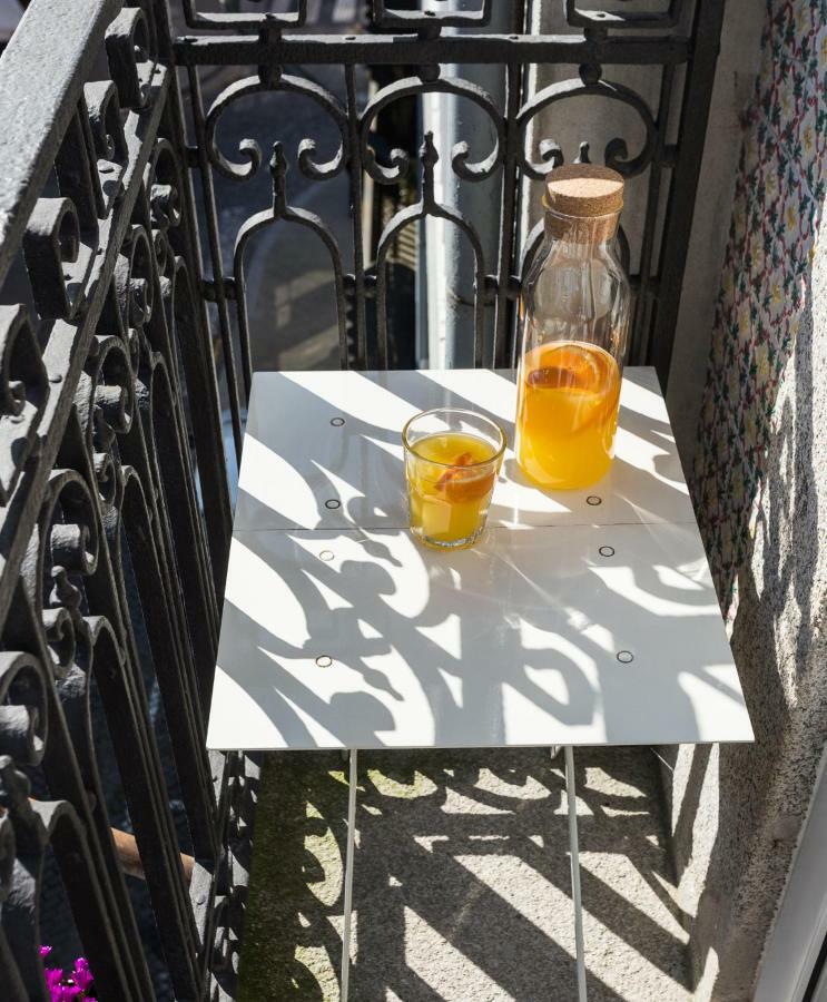 Gold & Grey Loft Almada Apartment Porto Exterior photo
